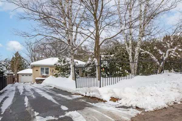 Penetanguishene, ON L9M 1B1,43 Robert ST E