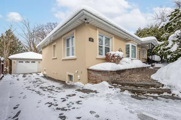 Penetanguishene, ON L9M 1B1,43 Robert ST E