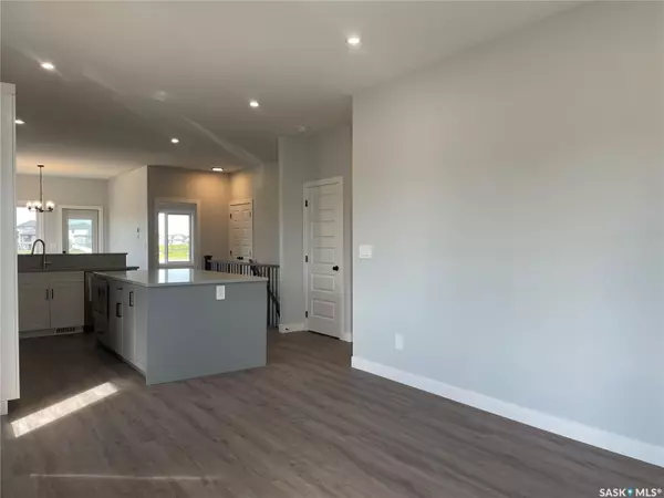 Saskatoon, SK S7W 1J2,503 Myles Heidt MANOR