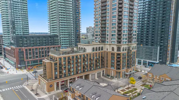 Mississauga, ON L5B 0C6,385 Prince Of Wales DR #320