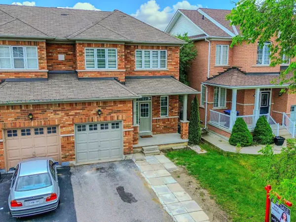 17 Prudhomme DR, Brampton, ON L6R 0H2