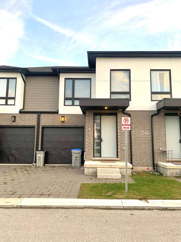 175 DOAN DR #113, Middlesex Centre, ON N0L 1R0