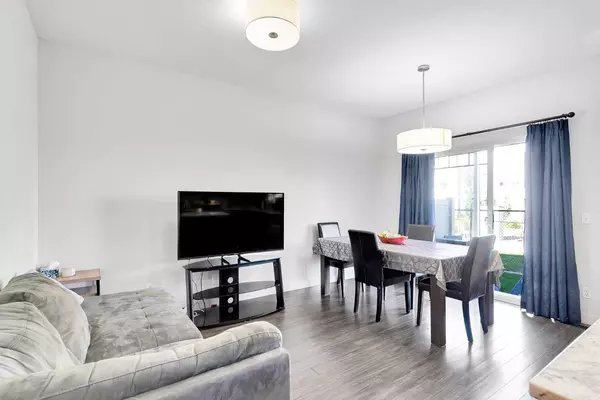 Calgary, AB T3N 0R6,106 Skyview Ranch GRV NE