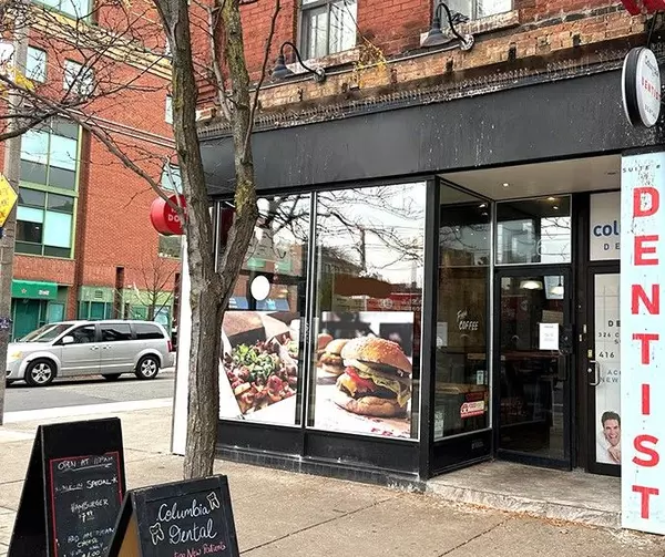 326 College ST, Toronto C01, ON M5T 1S3