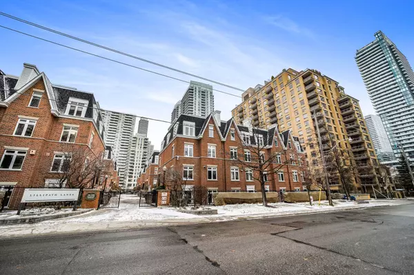 108 Redpath AVE #15, Toronto C10, ON M4S 2J7