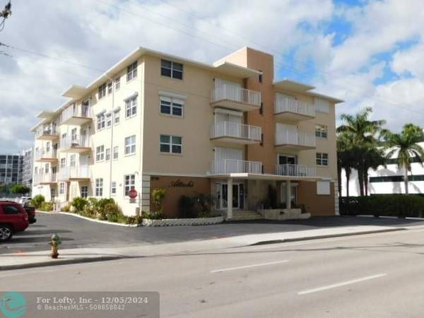 2710 S Ocean Dr  #205, Hollywood, FL 33019