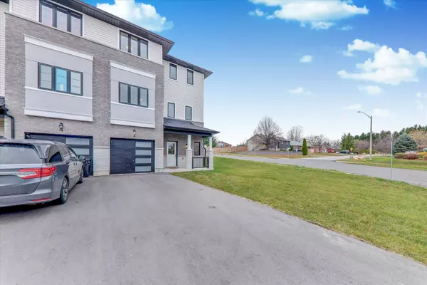 Penetanguishene, ON L9M 0W1,2 Lahey CRES