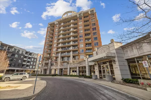 2391 Central Park DR #208, Oakville, ON L6H 0E4