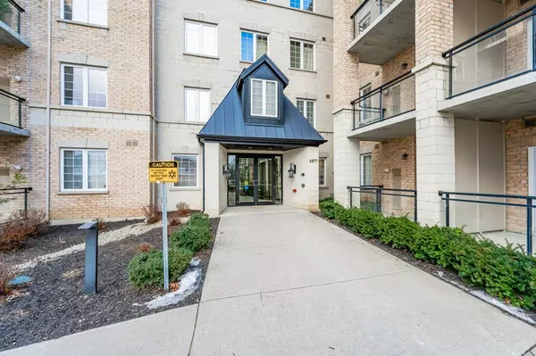 Guelph, ON N1G 0E3,1077 Gordon ST #321