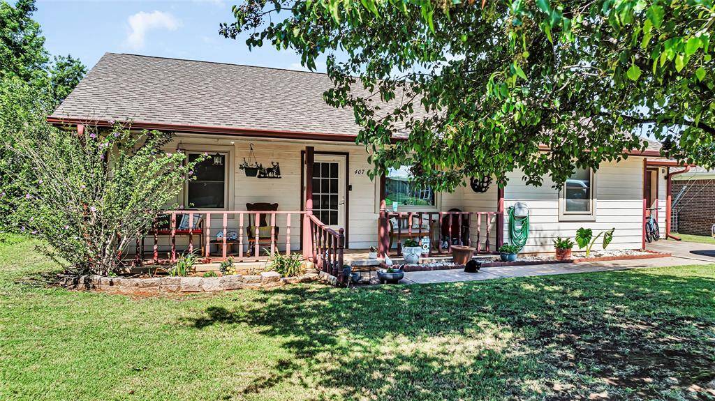 407 N Missouri Street, Elmore City, OK 73433