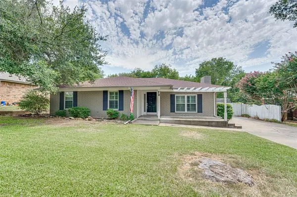 78 Delmore Drive, Hillsboro, TX 76645