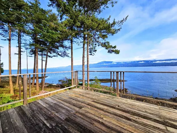 18 Spring Bay Rd, Lasqueti Island, BC V0R 2J0