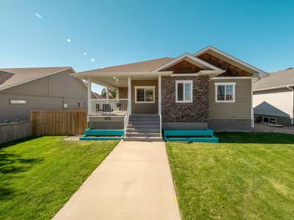 148 Heritage Rd, Magrath, AB T0K1J0