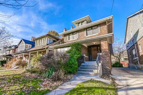 Toronto C04, ON M4R 1H9,152 Briar Hill AVE