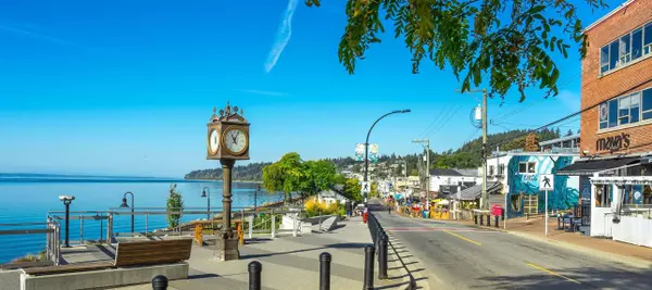 White Rock, BC V4B 1C5,15047 MARINE DRIVE