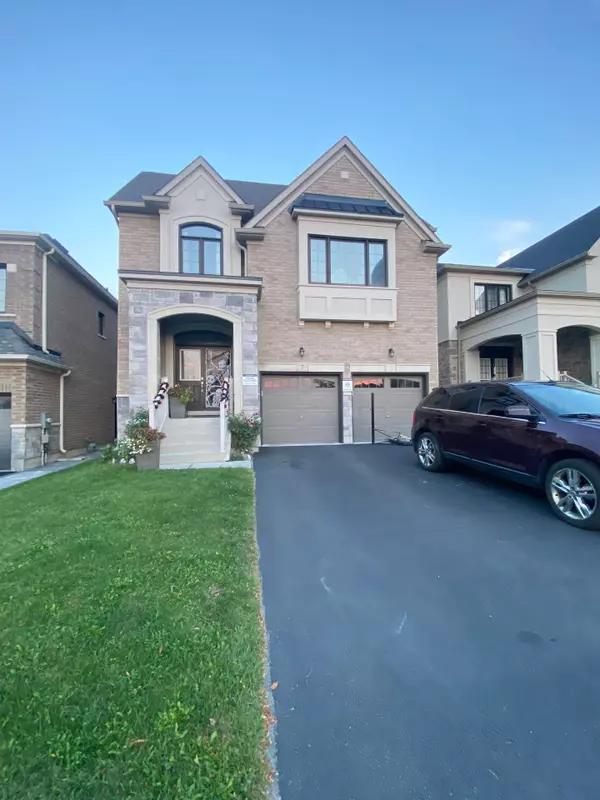 7 Pear Blossom WAY #Bsmt, East Gwillimbury, ON L9N 0T3