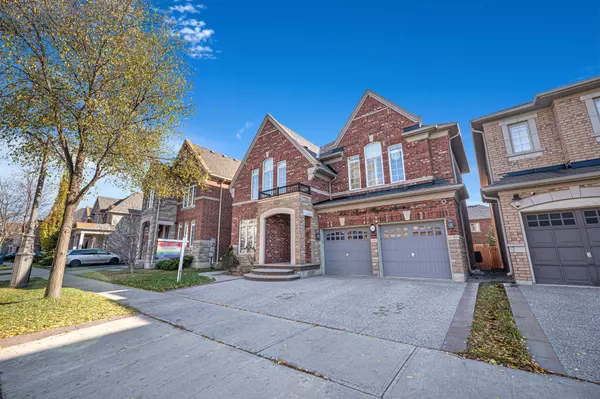 Oakville, ON L6M 0P2,558 Alfred Hughes AVE