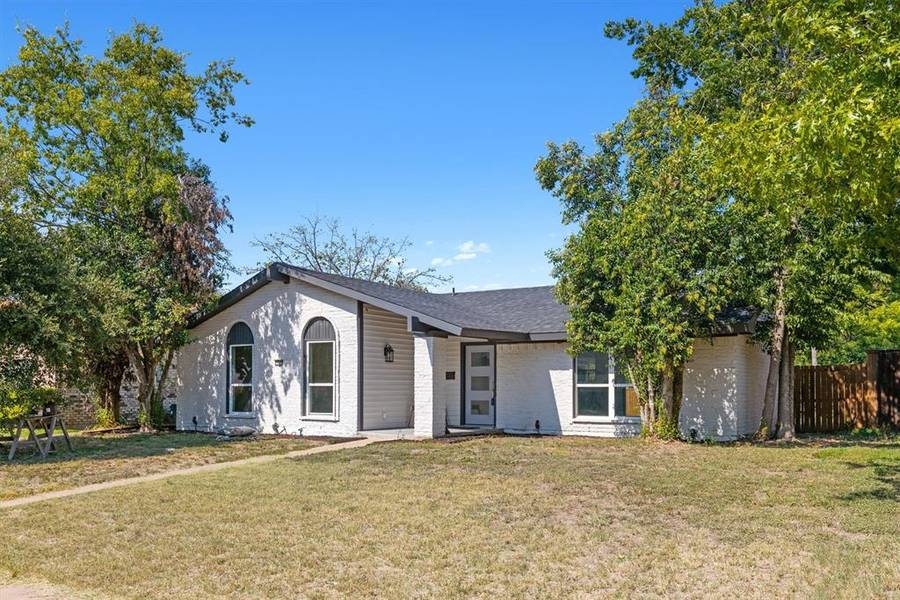 1709 Warwick Street, Garland, TX 75044