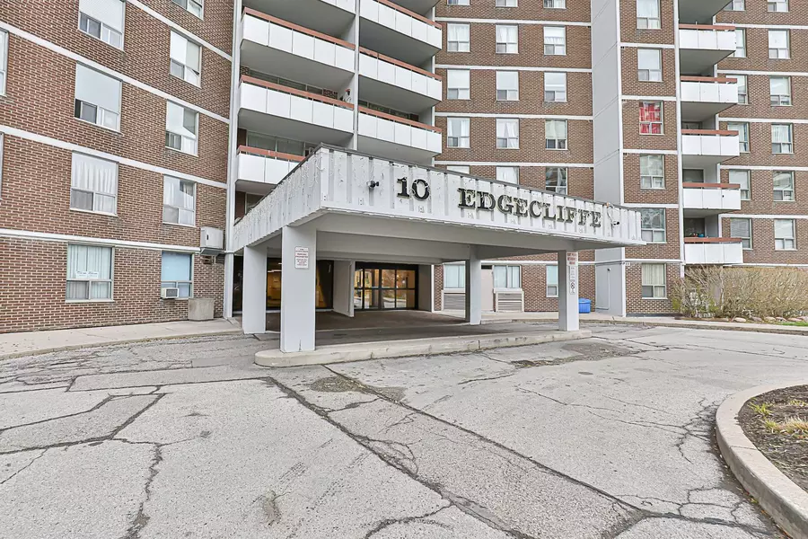 10 Edgecliff Golfway #314, Toronto C11, ON M3C 3A3