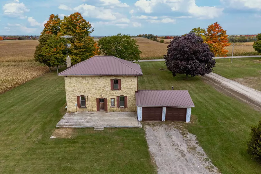 114 Fleetwood RD, Kawartha Lakes, ON L0B 1K0