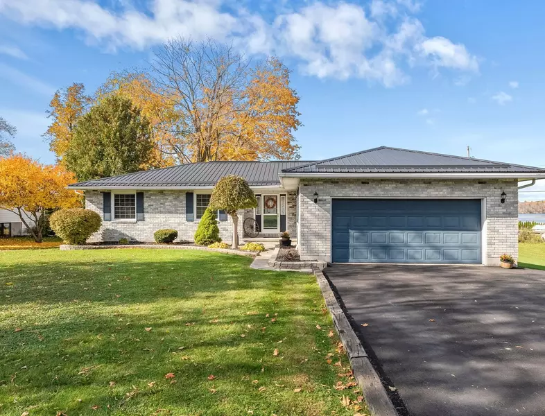 1081 Frankford-Stirling RD, Quinte West, ON K0K 2C0