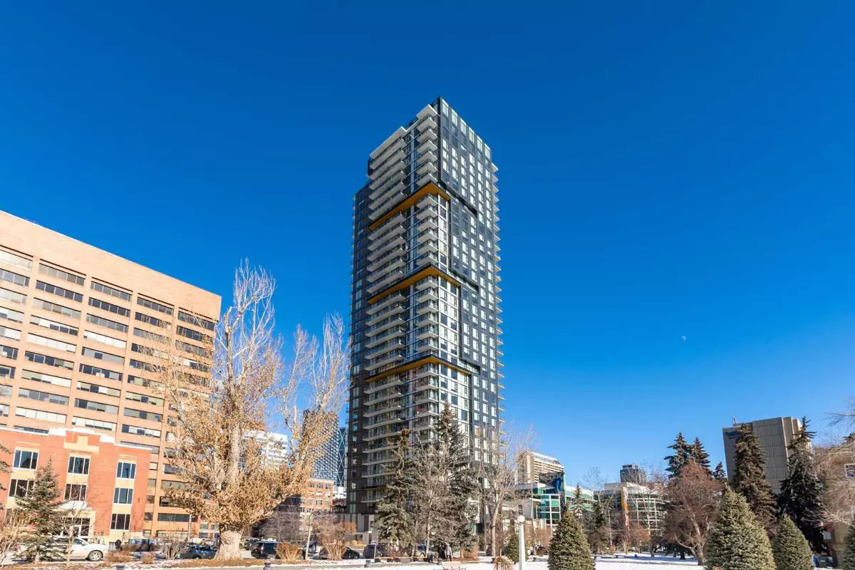 Calgary, AB T2R 1B5,310 12 AVE Southwest #3408