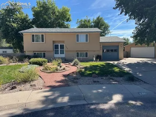 Colorado Springs, CO 80915,1099 Wakita DR