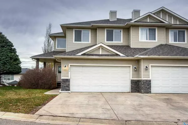 Chestermere, AB T1X 1S7,144 Cove Rise