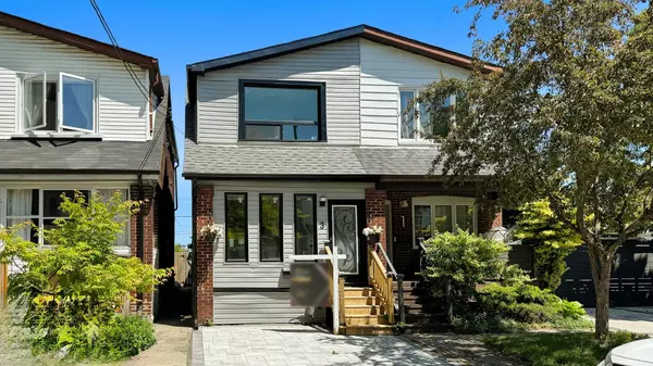 Toronto E01, ON M4M 3B1,3 Marigold AVE