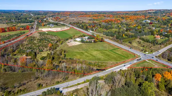 Vaughan, ON L4K 0N5,60 Honeycrisp CRES #1106