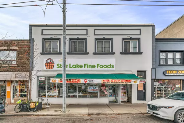 2863 Lake shore BLVD W #Main, Toronto W06, ON M8V 1H8