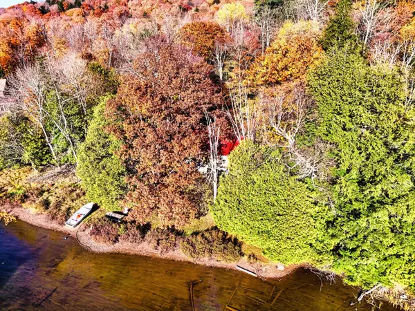 Lake Of Bays, ON P0A 1H0,1059 Hermans RD