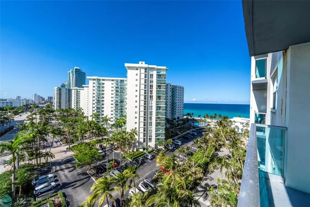 Hollywood, FL 33019,4001 S Ocean Dr  #9a