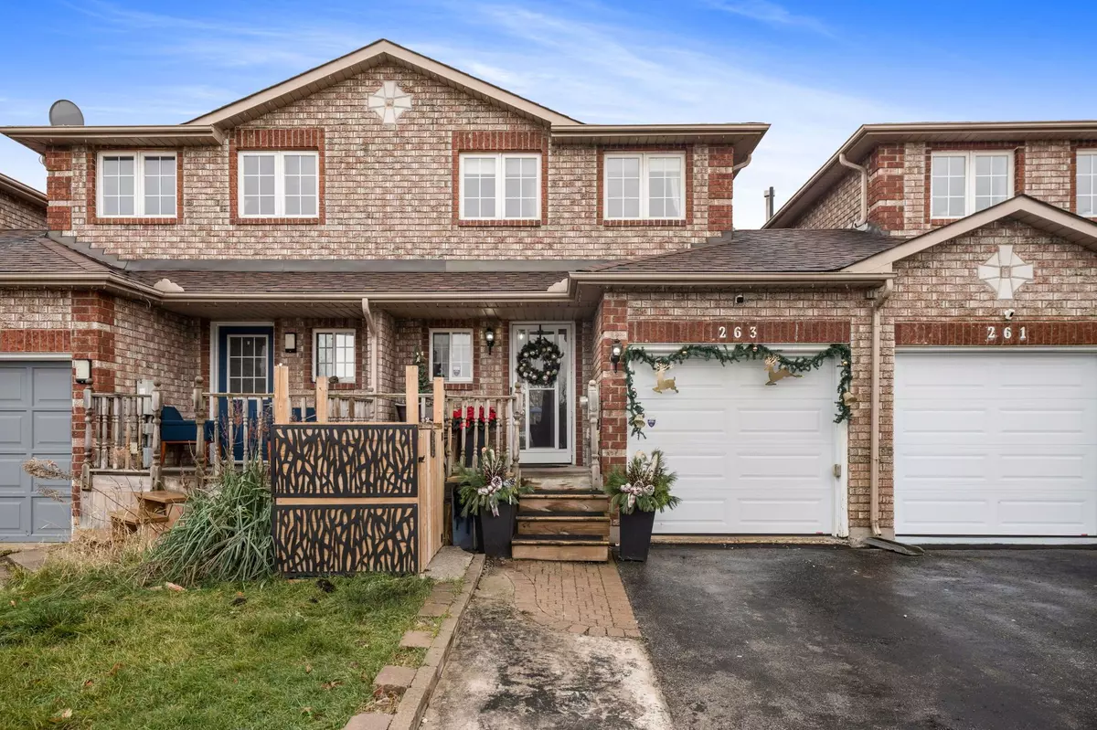 Barrie, ON L4M 7A7,263 DUNSMORE LN