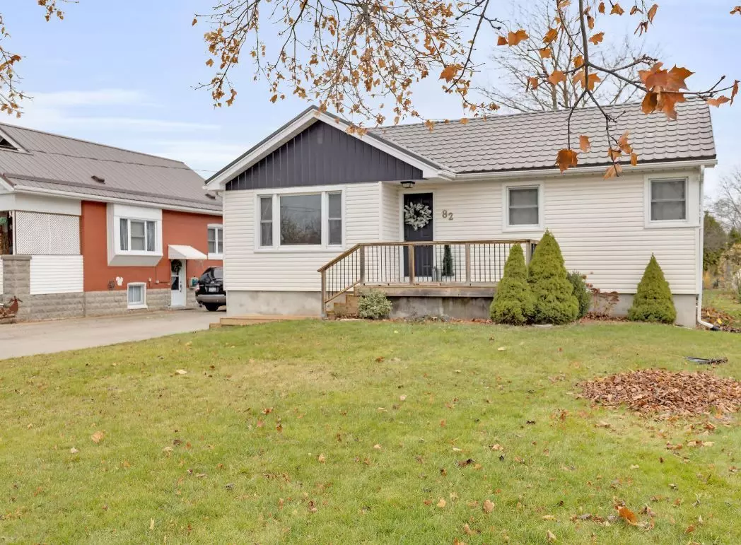 South Huron, ON N0M 1S2,82 John ST W