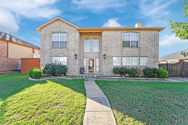 7606 Leeward Lane, Rowlett, TX 75088