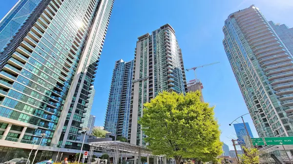 16 Yonge ST #2207, Toronto C01, ON M5E 2A1