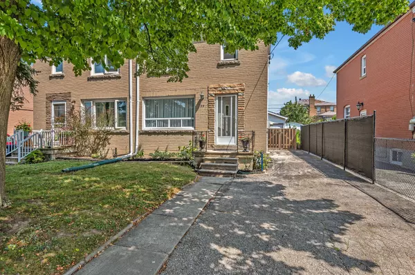 55 Laurel AVE, Toronto E04, ON M1K 3J4