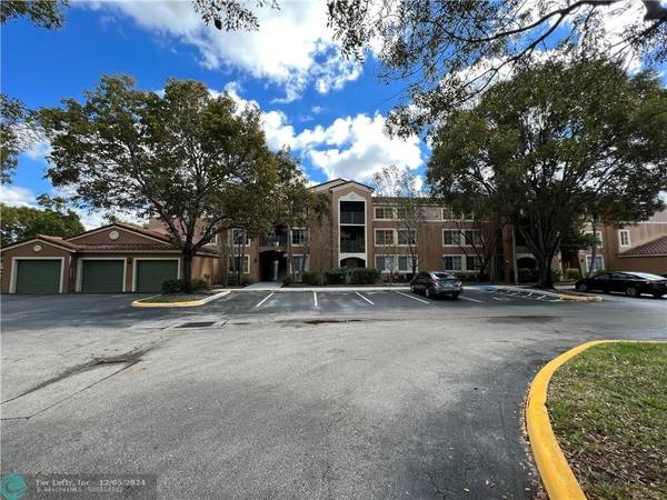 Coconut Creek, FL 33073,4840 N STATE ROAD 7  #204