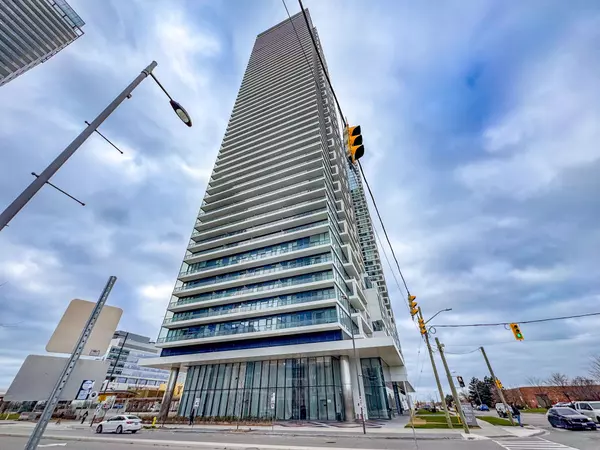 950 Portage Pkwy #5512, Vaughan, ON L4K 0J7