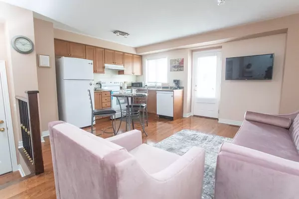 Vaughan, ON L6A 0N1,54 Chayna CRES