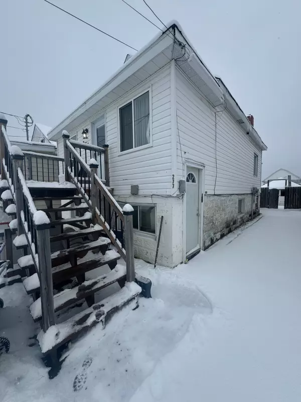 Timmins, ON P4N 1X3,279 Elm ST S