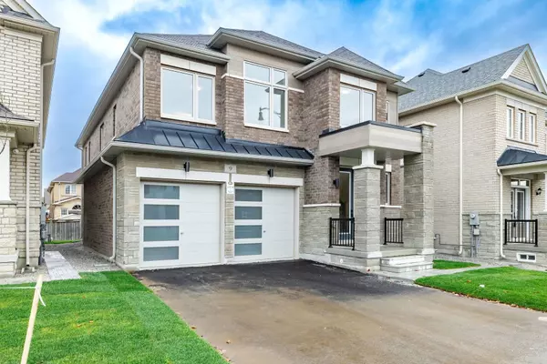 Brampton, ON L6P 4R6,9 Dolomite DR