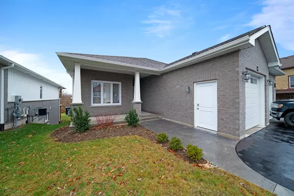 Minto, ON N0G 1Z0,218 Elora ST