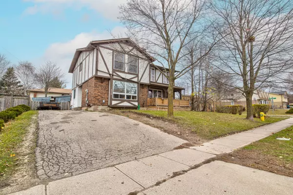 116 Glamis RD, Cambridge, ON N1R 6S8