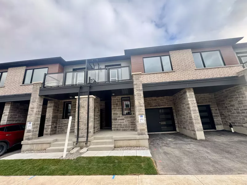 3031 Bramall GDNS, Oakville, ON L6H 7G1