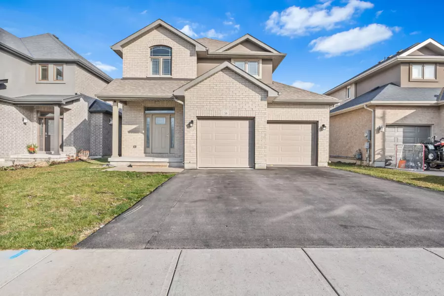 56 Farmington CRES, Belleville, ON K8N 4Z5