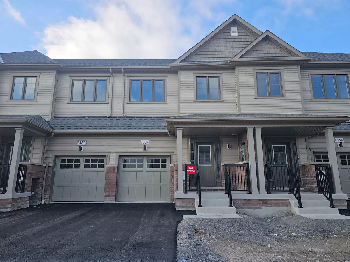 Oshawa, ON L1H 8L7,1534 Wheatcroft DR