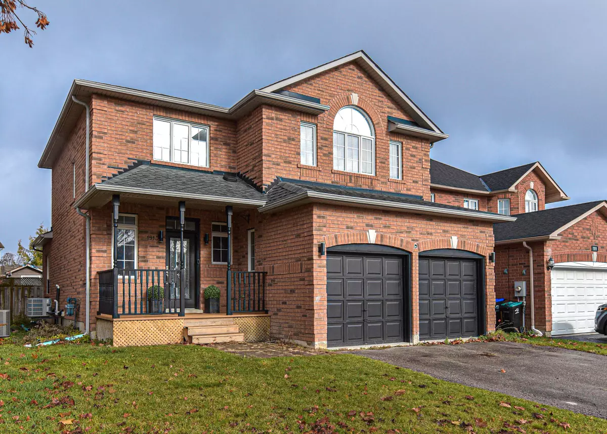 Innisfil, ON L9S 2A4,1913 Emerald CT