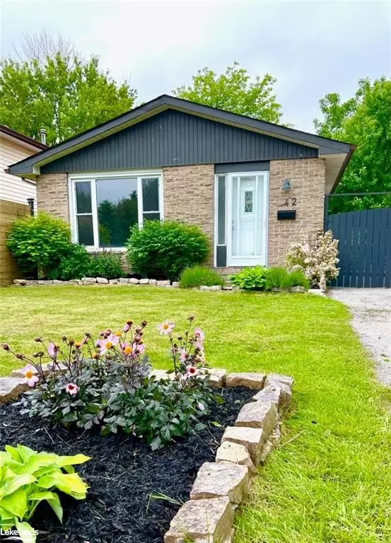 Collingwood, ON L9Y 4G1,42 COURTICE CRES